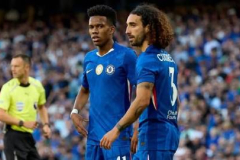 Barca bị 'nghiệp quật' với cả Estevao và Cucurella